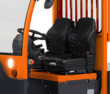 Elektrický nákladní vůz Toyota se dvěma sedadly